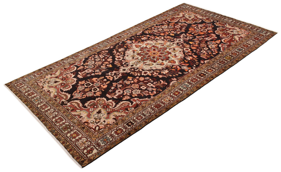 Hamedan Iskandar (295cm x 154cm)