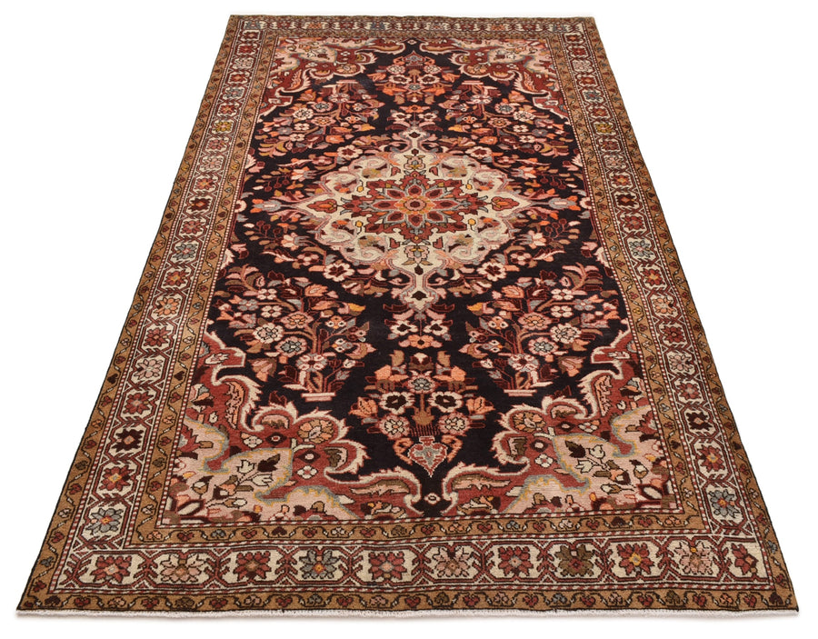 Hamedan Iskandar (295cm x 154cm)