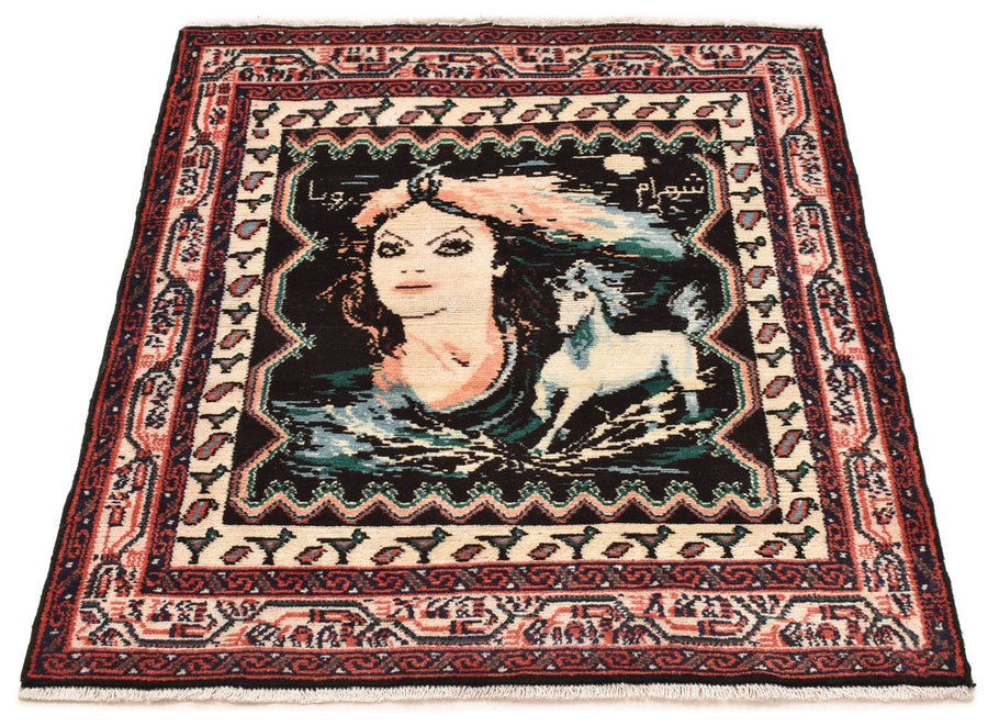 Hamedan Fatemeh (118cm x 101cm)