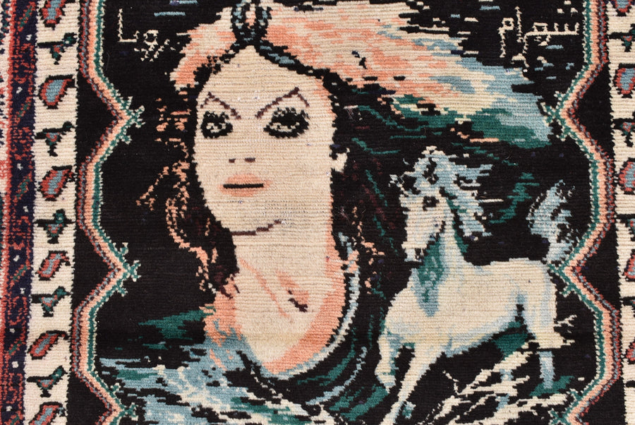 Hamedan Fatemeh (118cm x 101cm)