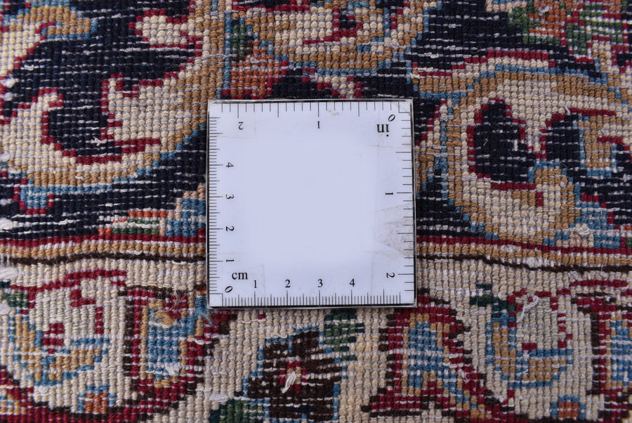 Mesched Razan (337cm x 242cm)