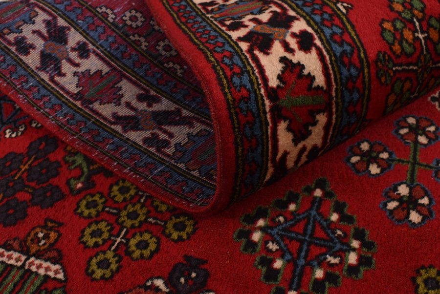 Meimeh Dariush (398cm x 122cm)