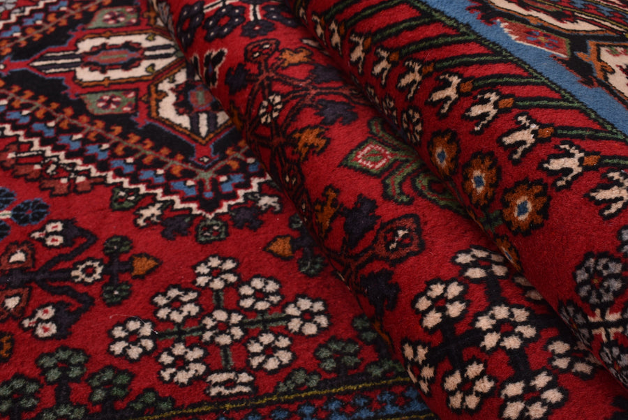 Meimeh Dariush (398cm x 122cm)
