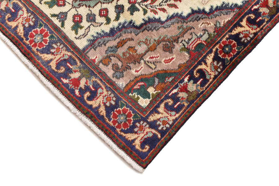 Täbriz Amira (150cm x 92cm)