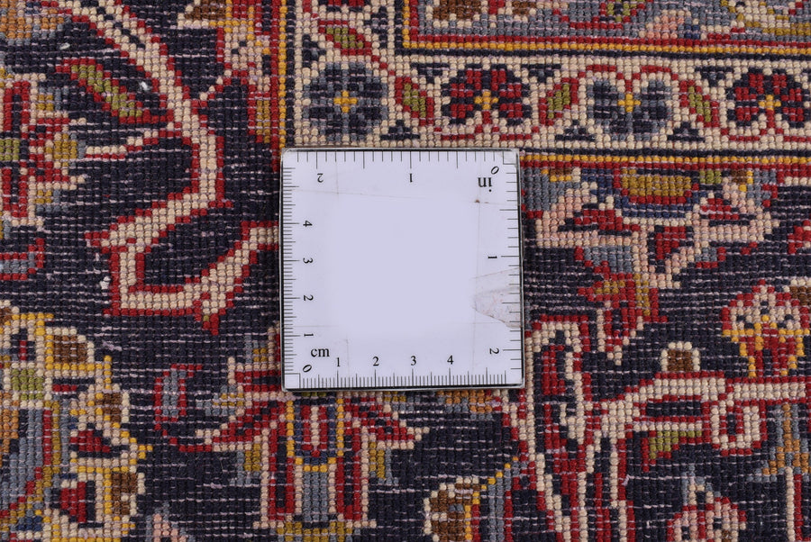 Keschan Basim (347cm x 246cm)