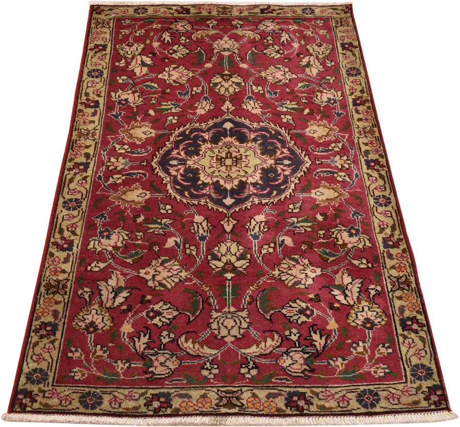 Täbriz Roshan (132cm x 76cm)