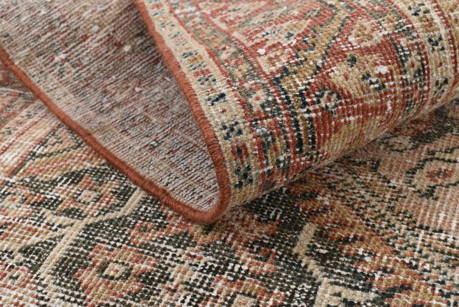 Ameena (196cm x 128cm)